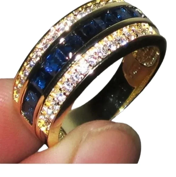 Classic blue rhinestones inlaid center , each side white clear rhinestone Size 8 - Picture 5 of 8